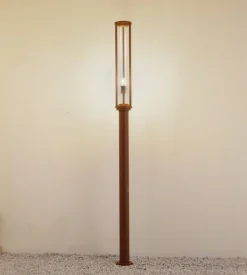 Lucande utelampe Alivaro, rustfarget, 220 cm, E27, IP65| Lyktestolper