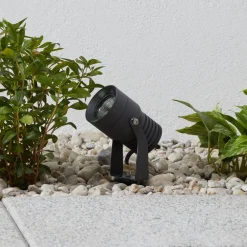 Lucande utendørs LED-spot Jon, jordspyd, justerbar, IP65| Led-Utendørs|Utespotter