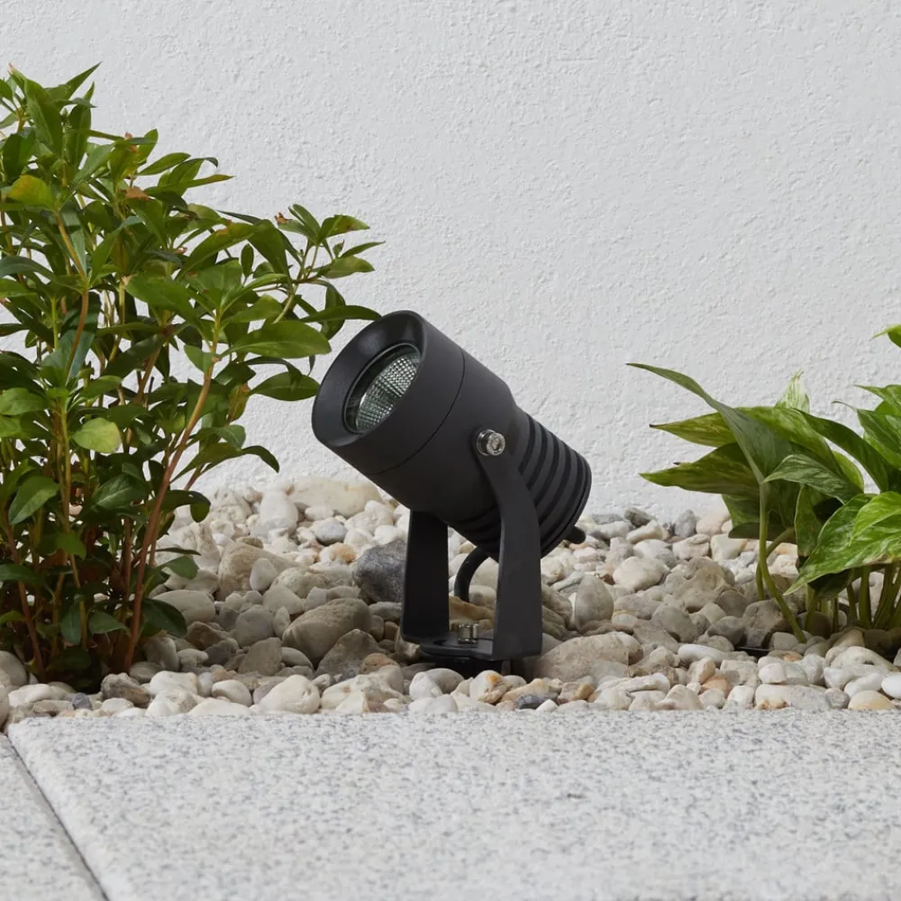 Lucande utendørs LED-spot Jon, jordspyd, justerbar, IP65| Led-Utendørs|Utespotter