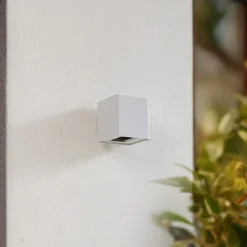 Lucande utendørs LED-vegglampe Aaron, hvit, IP54, opp/ned Discount