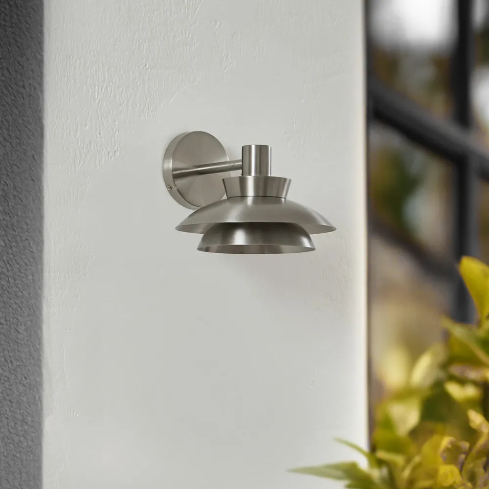 Lucande utendørs vegglampe Thais, stål, Ø 25 cm Best