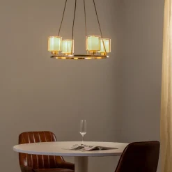 Lucea Lysekrone Ressa Ø 59 cm messing antikk, 4 lyskilder. New