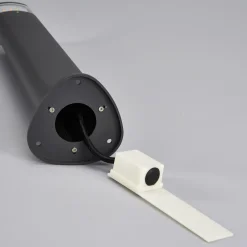 Lucande Milou - LED-sokkellampe i aluminium Hot