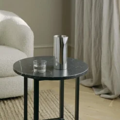 New Works Karaffel Pleat, 0,9 liter, stål, speilblankt| Møbel Og Interiør