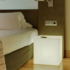 Newgarden Cuby dekorativ lyskube, høyde 20 cm| Dekorasjonsbelysning|Terrassebelysning