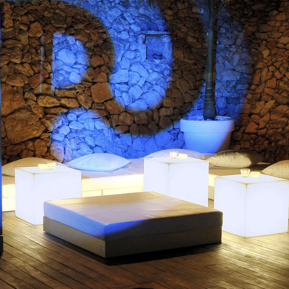 Newgarden Cuby LED-dekorativ lampe med kabel, 40x40cm Sale