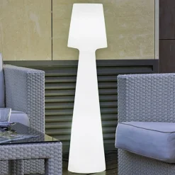 Newgarden Lola gulvlampe høyde 110 cm varmhvit| Terrassebelysning