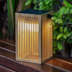 Newgarden Okinawa LED-solcellebordlampe av bambus| Dekorasjonsbelysning|Kommersiell Utebelysning