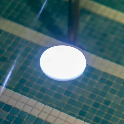 Newgarden Papaya LED-bassenglampe IP68 RGBW New