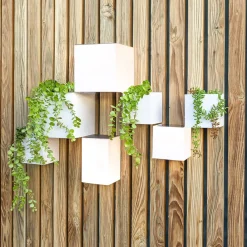 Newgarden Wally LED-solcellevegglampe, 12x18 cm| Solcellelamper