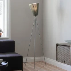 Northern Oslo Wood gulvlampe lysegrå/olivengrønn| Gulvlamper