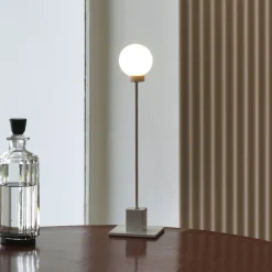 Northern Snowball bordlampe, hvit