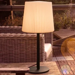 Paul Neuhaus bordlampe Falter, IP65, høyde 60 cm| Dekorasjonsbelysning|Bordlamper