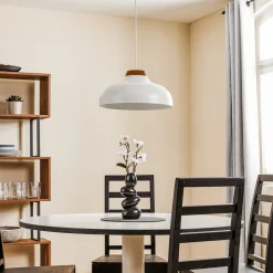 Luminex Pendellampe Gus med metallskjerm, hvit Outlet