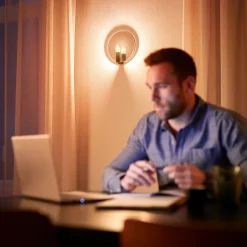 Philips Classic B35 LED-mignonpære gull E14 2,5W| E14 Pærer|Dimbar Led-Pære