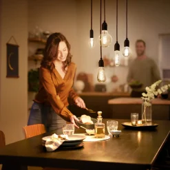 Philips E27 LED-pære G45 3W dimbar 2 200 K gull Discount