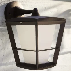 Philips Hue White+Color Econic vegglampe nede| Smarthus Utebelysning