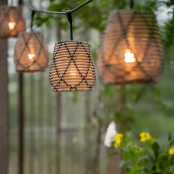 PR Home utendørslampekjede Lollo, rottinglook, 5-flammig| Dekorasjonsbelysning|Terrassebelysning