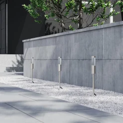 PRIOS Edinai utendørs LED-spot med spyd, 3 stk Best