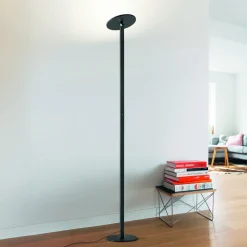 Fabas Luce Regina LED-gulvlampe, svart, CCT, dimbar, høyde 180 cm| Gulvlamper