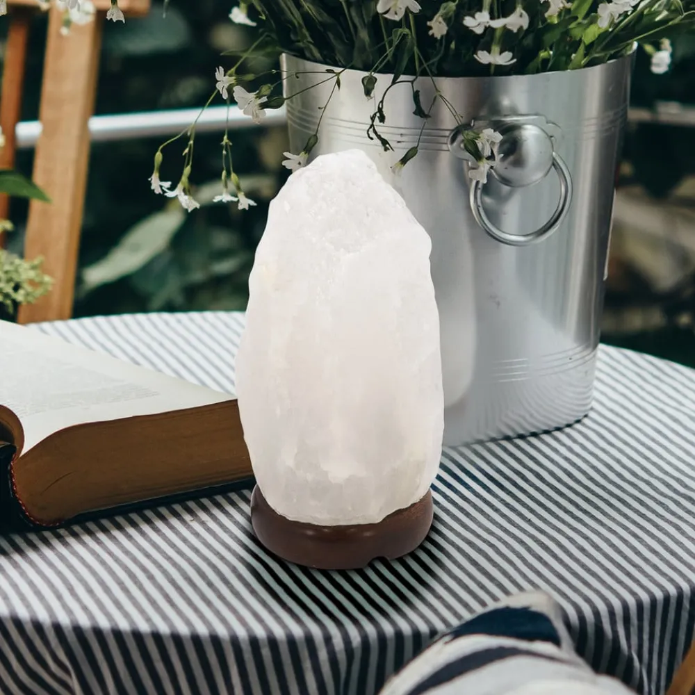 Globo Saltkrystall-bordlampe Stone, hvit| Dekorasjonsbelysning