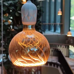 SEGULA LED-globe flytende G200 E27 6W twist røyk| Andre Pærer|Dimbar Led-Pære