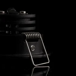 The Light Group SLC MiniOne Tilt LED innfelt belysning svart 3000 K| Butikkbelysning|Downlights