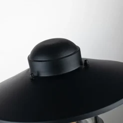 Elstead Sokkellampe Klampenborg svart med PIR-sensor