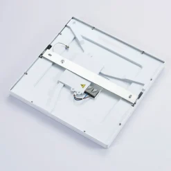 Arcchio Solvie LED-taklampe, sølv, kantet, 30 x 30 cm| Kontorbelysning