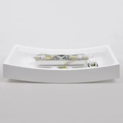 Lindby Svakt buet vegglampe Leander, malbar Discount