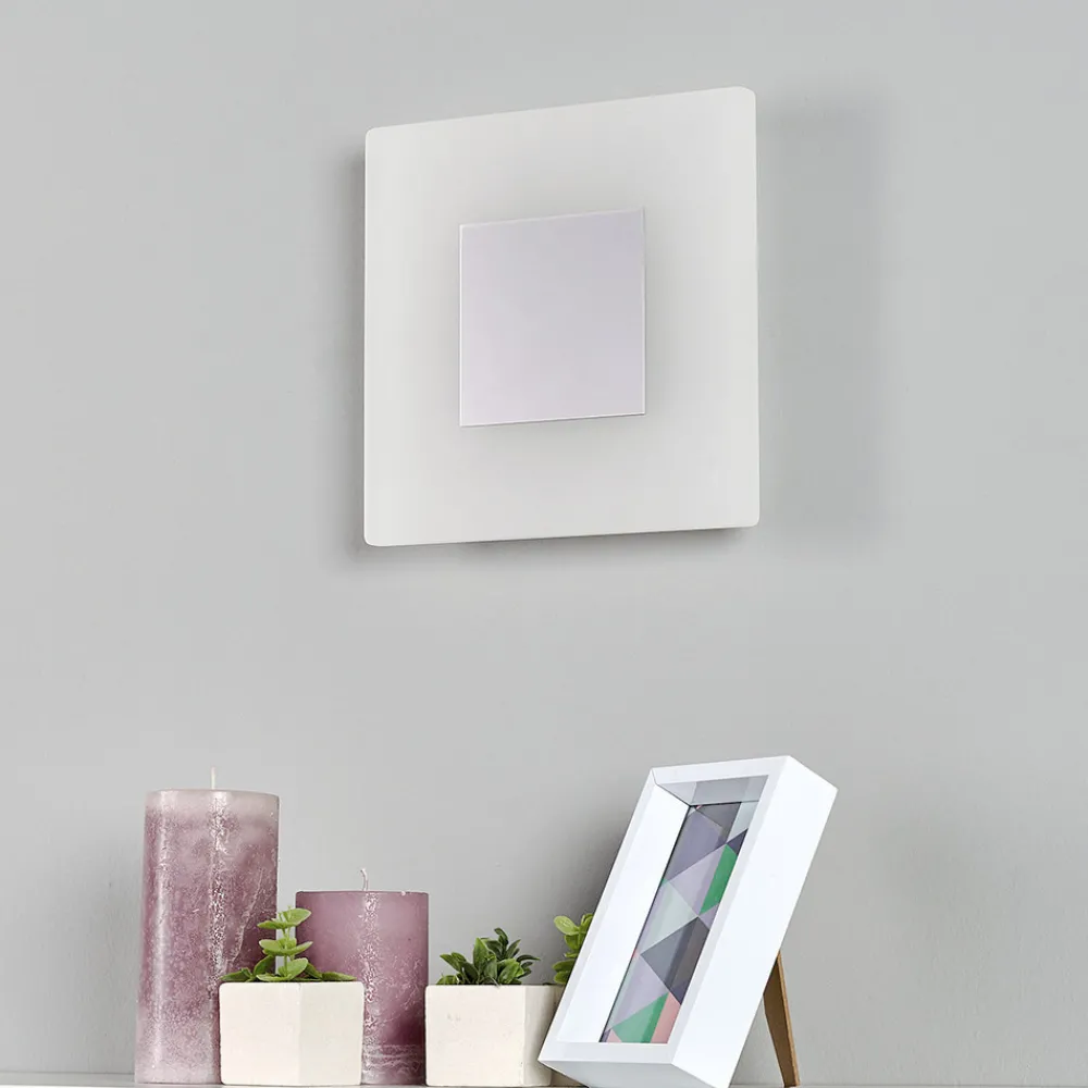 Lindby Tarja - kantet LED-taklampe Clearance