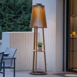 Les Jardins Tecka solcelle-gulvlampe med sensor, teak Clearance