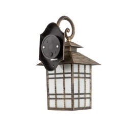 ORION Tradisjonell utendørs vegglampe Ilka som lykt Hot