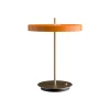 UMAGE LED-bordlampe Asteria Table, USB, oransje/messing| Kontorbelysning