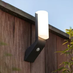 LUTEC Utendørs LED-vegglampe Bati, bevegelsessensor IP44| Vegglamper Med Sensor|Utebelysning Med Sensor