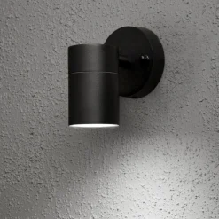 Konstsmide Utendørs vegglampe Modena 1 lyskilde svart Best