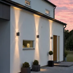 Konstsmide Utendørs vegglampe Modena 2 lyskilder svart Online