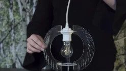 UMAGE Uvanlig pendellampe Carmina medium| Pendellamper