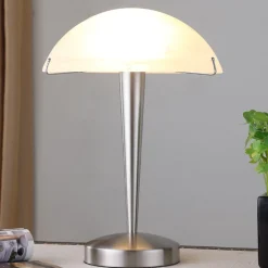 Lindby Vakker bordlampe Viola, nikkel matt| Bordlamper