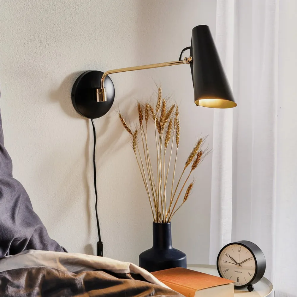 Northern Vegglampe Birdy i retrodesign i svart/messing| Vegglamper