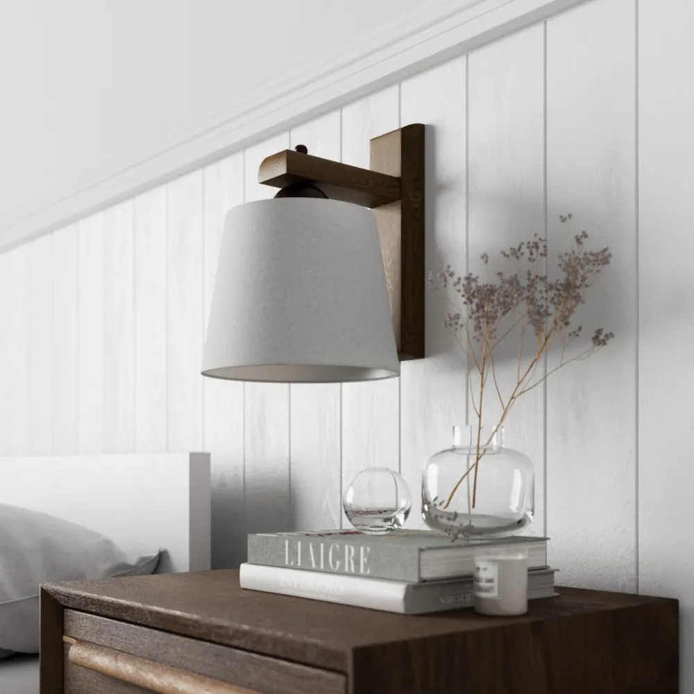 Lamkur Vegglampe Sweden med trestativ, valnøtt eik