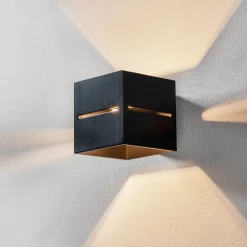 SOLLUX LIGHTING Vegglampe Top up/down, svart korpus