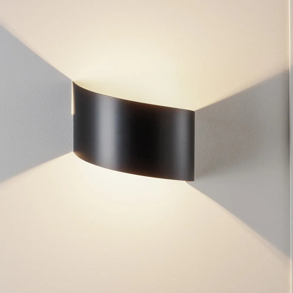 EMIBIG LIGHTING Vegglampe Vero i lakkert stål, svart Outlet